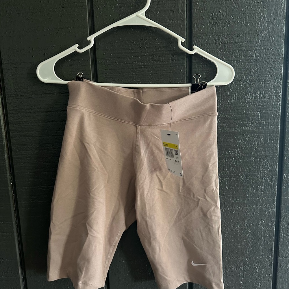 Nike Tan Bike Shorts High-Waisted Stretch